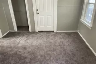 2109 Halstead Ave, Oakwood, OH 44107 - Photo 9