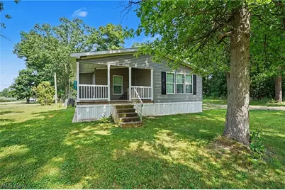3424 Painesville Warren Road, Worthington, OH 44470 - Photo 3