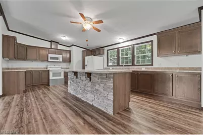 3424 Painesville Warren Road, Worthington, OH 44470 - Photo 25