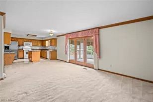 181 Park Pl Dr, Wadsworth, OH 44281 - Photo 11