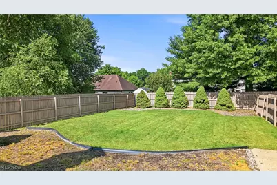 115 Lakhani Lane, Canfield, OH 44406 - Photo 33