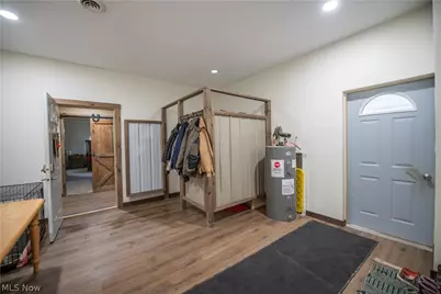 9918 Ridge Road SE, Uhrichsville, OH 44683 - Photo 15