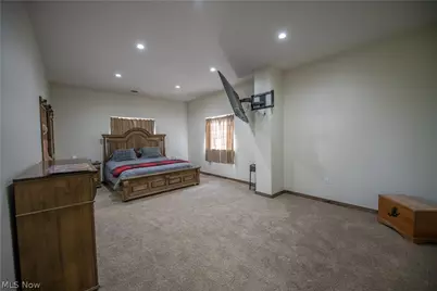 9918 Ridge Road SE, Uhrichsville, OH 44683 - Photo 19