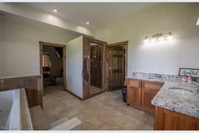 9918 Ridge Road SE, Uhrichsville, OH 44683 - Photo 17