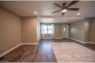 1135 Eastport Avenue, Uhrichsville, OH 44683 - Photo 13
