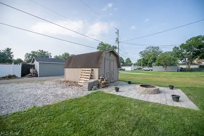 1135 Eastport Avenue, Uhrichsville, OH 44683 - Photo 9