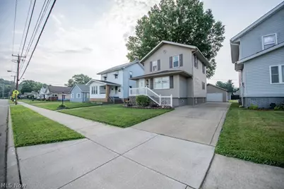 1135 Eastport Avenue, Uhrichsville, OH 44683 - Photo 3