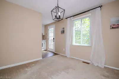 10015 Windjammer Trail, Aurora, OH 44202 - Photo 11