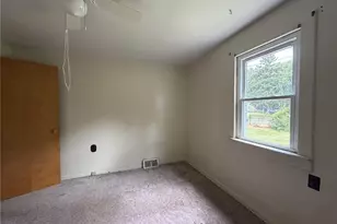 2418 Hillstock Ave, Akron, OH 44312 - Photo 17