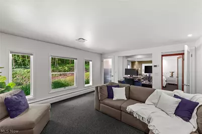 17525 Haskins Road, Chagrin Falls, OH 44023 - Photo 23