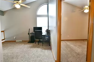 4052 St Andrews Ct, Canfield, OH 44406 - Photo 27