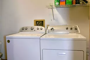 4052 St Andrews Ct, Canfield, OH 44406 - Photo 25