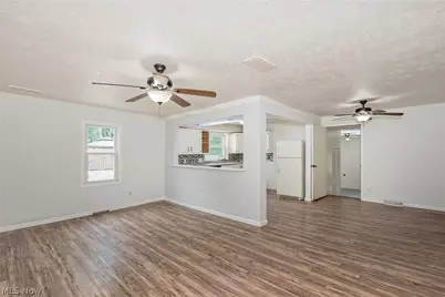396 Park Road, Painesville Twp, OH 44077 - Photo 13