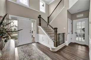32642 Royal Troon Dr, Avon Lake, OH 44012 - Photo 3