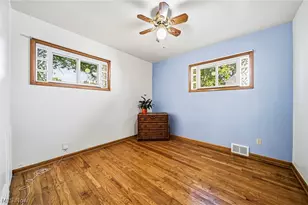 28626 Forest Rd, Willowick, OH 44095 - Photo 17