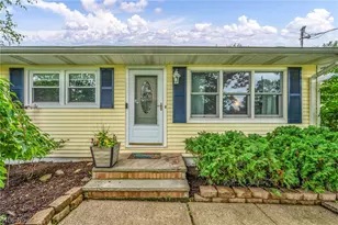 1295 Cherry Ln, Brunswick, OH 44212 - Photo 5