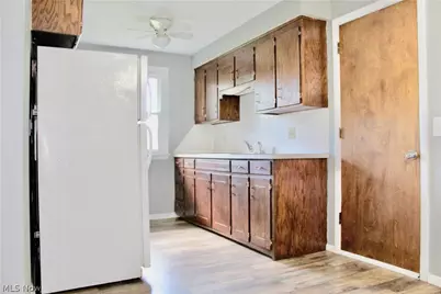1645 California Avenue, Louisville, OH 44641 - Photo 11