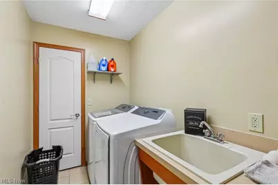 964 Dock Road, Madison, OH 44057 - Photo 11