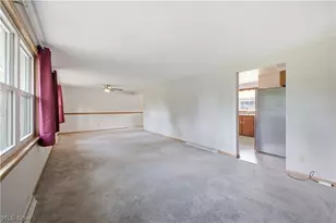 236 Manor Dr, Columbiana, OH 44408 - Photo 9