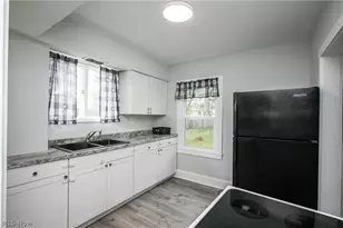 1424 S Liberty Ave, Alliance, OH 44601 - Photo 15