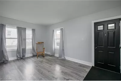 1424 S Liberty Avenue, Alliance, OH 44601 - Photo 9