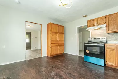 3295 W 46th Street, Loveland, OH 44102 - Photo 5