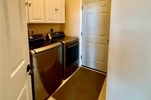 37663 Stoney Lake Dr, North Ridgeville, OH 44039 - Photo 15