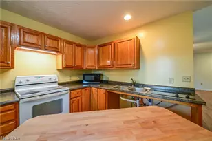 14 Connett Rd, The Plains, OH 45780 - Photo 5