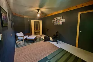 631 Pleasant St, East Liverpool, OH 43920 - Photo 29