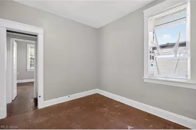 7425 Indiana Avenue, Loveland, OH 44105 - Photo 13