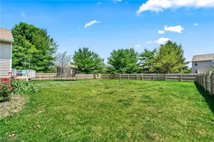 9195 Victoria Ln, North Ridgeville, OH 44039 - Photo 43