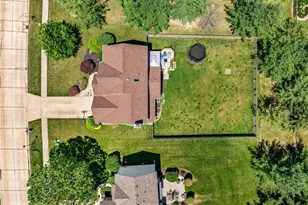 9195 Victoria Ln, North Ridgeville, OH 44039 - Photo 47