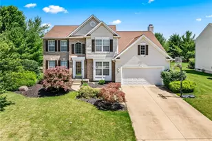 9195 Victoria Ln, North Ridgeville, OH 44039 - Photo 3