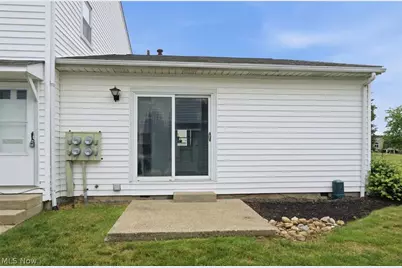 2549 Royal County Down #15A, Uniontown, OH 44685 - Photo 5
