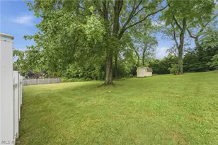 13484 Judy Ave NW, Uniontown, OH 44685 - Photo 33