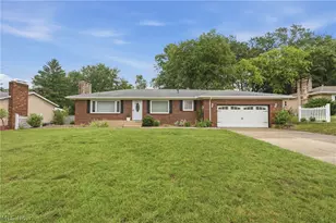 13484 Judy Ave NW, Uniontown, OH 44685 - Photo 35
