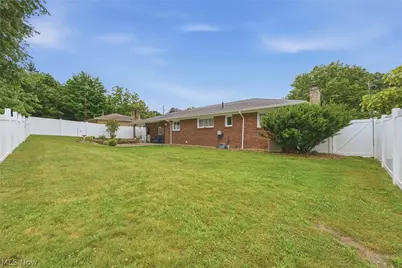 13484 Judy Avenue NW, Uniontown, OH 44685 - Photo 31