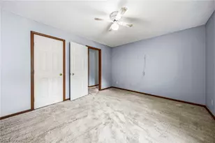 6221 Center St, Mentor, OH 44060 - Photo 11