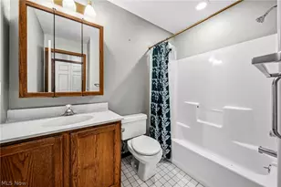 6221 Center St, Mentor, OH 44060 - Photo 9