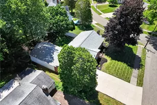 1807 Wicliff Ave NE, Massillon, OH 44646 - Photo 7