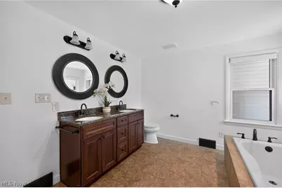 1807 Wicliff Avenue NE, Massillon, OH 44646 - Photo 25