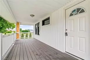 678 Essex St, Akron, OH 44306 - Photo 3