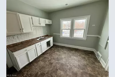 9215 Yale Avenue, Loveland, OH 44108 - Photo 17