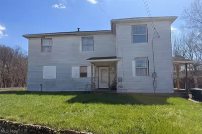 204 Trenton Avenue, Uhrichsville, OH 44683 - Photo 1