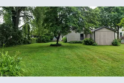 305 Main Street W, Beach City, OH 44608 - Photo 43