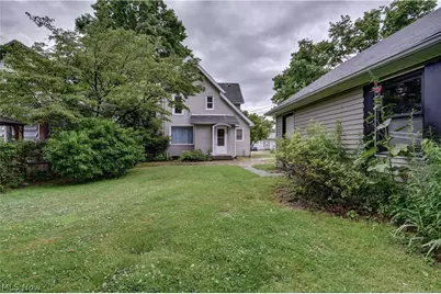 305 Main Street W, Beach City, OH 44608 - Photo 45