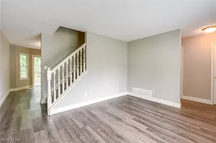 653 Diamond Cir, Ravenna, OH 44266 - Photo 17