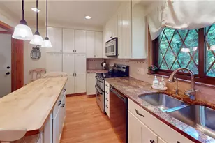 134 N Revere Rd, Akron, OH 44333 - Photo 15