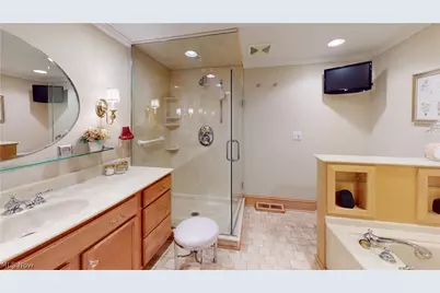 134 N Revere Road, Akron, OH 44333 - Photo 25