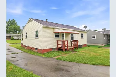 404 Elizabeth Street, Hubbard, OH 44425 - Photo 25